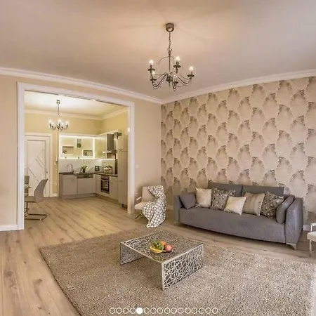 Marvelous Design On Asboth Street Apartment Budapest